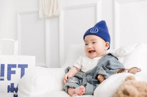 江阴宝宝眼睛红红的 江阴宝宝眼睛红红的